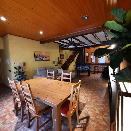 Holiday home Cal Barbera